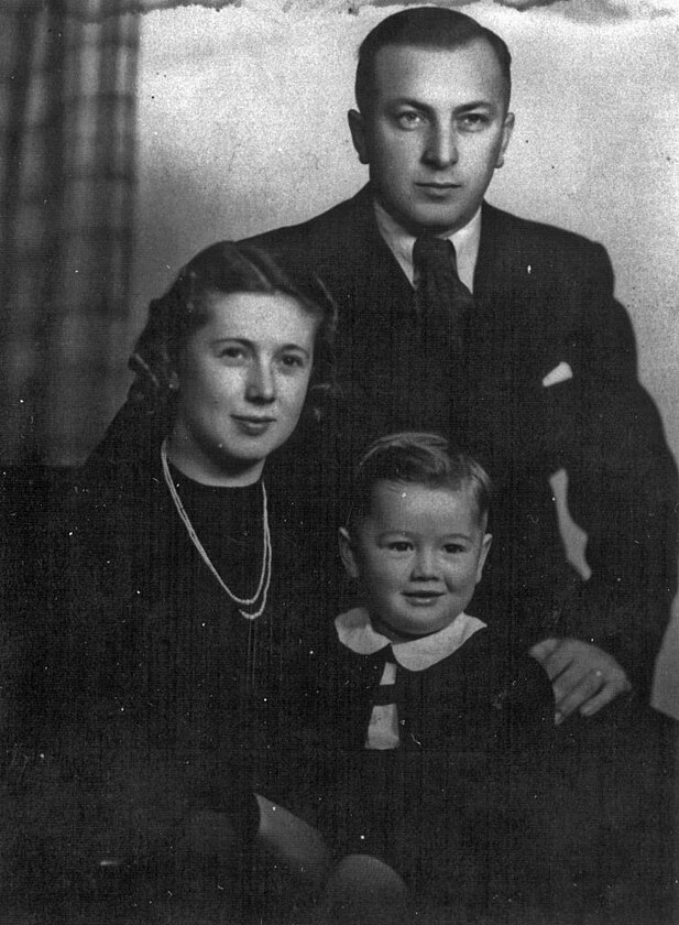 man�el� Ruprechtovi se synem, 1942