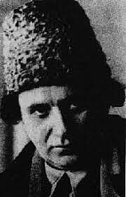 Zinovv, Grigorij Jevsejevi (1883- 1936) Hirsch Apfelbaum, znm tak pod jmnem Ovsej-Geron Aronovi Radomyslskij byl bolevick revolucion, sovtsk politik a jedna z obt tzv. Stalinovch istek. Grigorij Zinovv se narodil jako syn chudch idovs