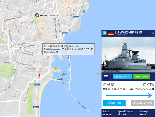 Do pstavu Catania dorazila nmeck vojensk fregata F219 Sachsen se 403 migranty na palub. Mapky jsou povoleny k publikaci v tisku, dle stanov google maps . U Marine Traffic mm registraci.