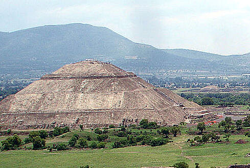 Teotihuacan Pyramida Slunce