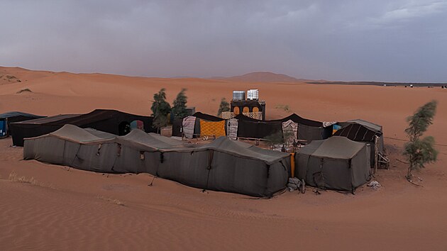 Kemp v pouti, Merzouga.