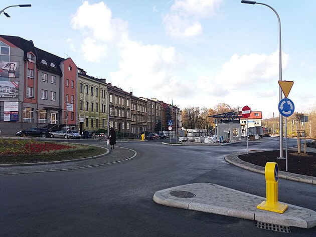 Kruhov objezd byl v listopadu 2017 ji prakticky dokonen - vlastn foto