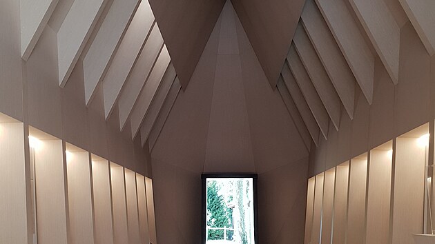 Autoi vnovali interir tvorb architekta Gunnara Asplunda, autora Lesn kaple.