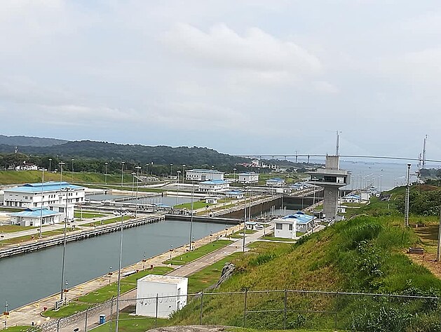 Nov st Panama Canal - Coln