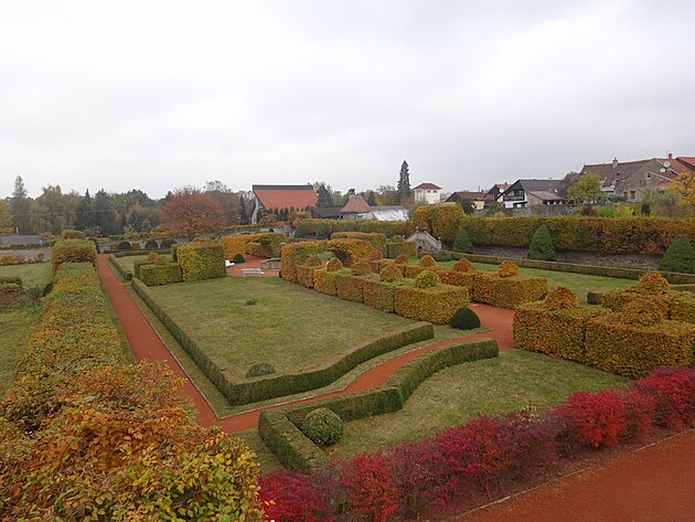 Zmeck zahrada - Nov Msto nad Metuj