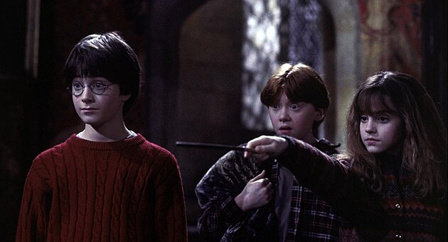 Hermiona ukazuje Harrymu a Ronovi jejich msto v genderov vyrovnanm svt. Reakce obou chlapc je vmluvn.