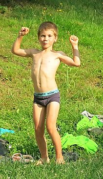 Najdi 6 kilo rozd�l�.