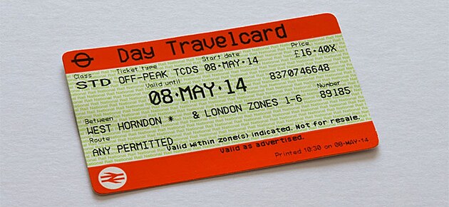 Travelcard je alternativou k Oyster card. V porovnn s n, ale ve vtin parametr ztrc.