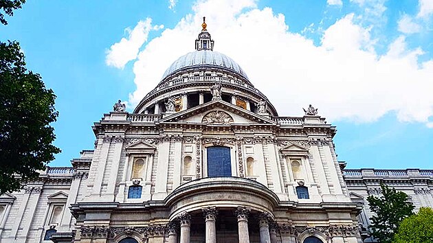 Chrm svatho Pavla je vznamnou dominantou Londna.
