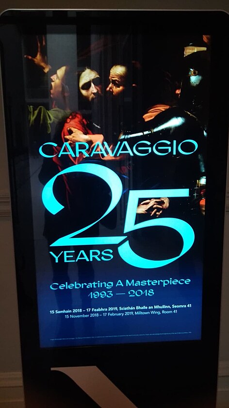 Caravaggiovi je vnovna soasn vmnn expozice , ne ji vystdaj bentt misti.