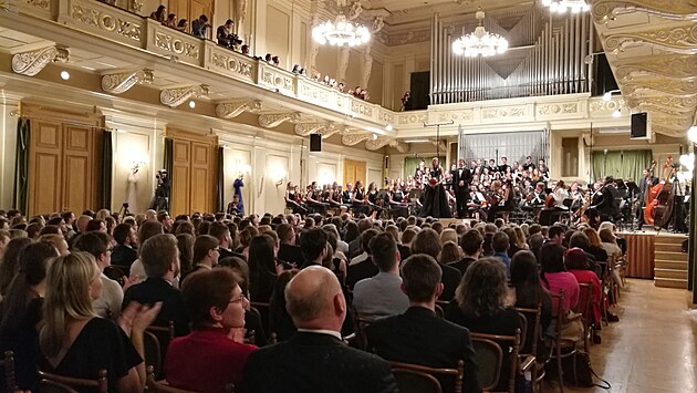 Koncert k stmu vroiu zaloenia Masarykovej univerzity.