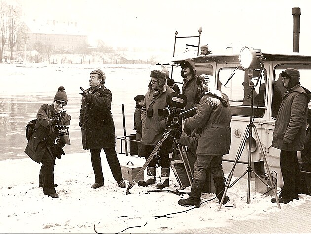 Asistentem reie (vjimen s klapkou neb se dotyn pracovnice bla na lo, kde se natelo) - 1981