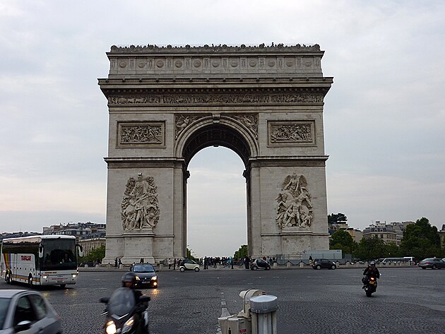 Arc de Triomphe, Vtzn oblouk