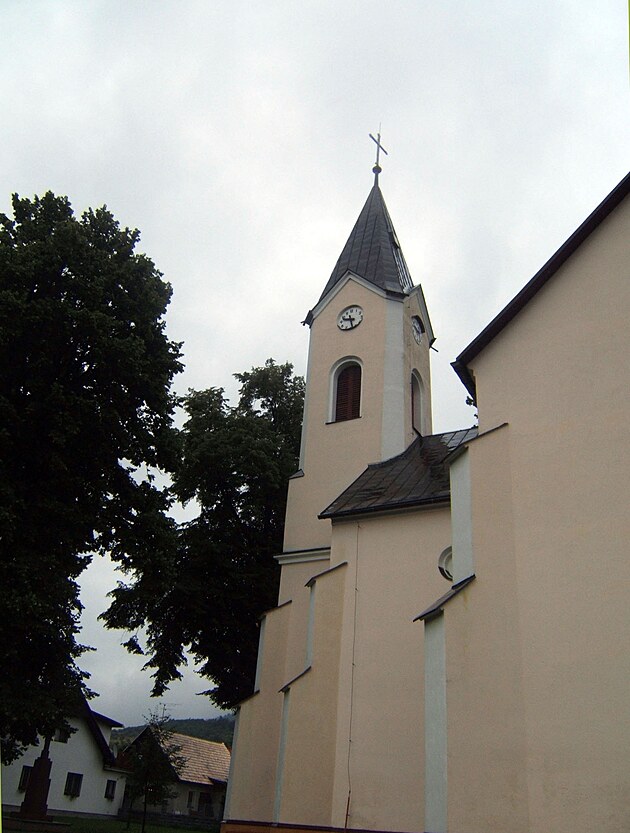 Kostel V R�jeck� Lesn�