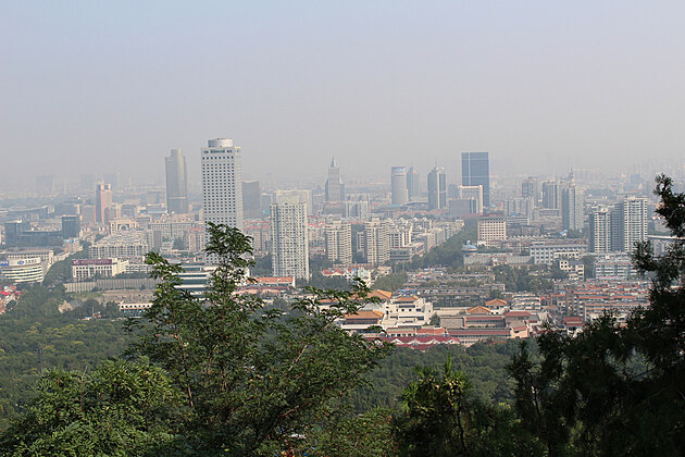 Pohled na Jinan z Hory Tisce Budh