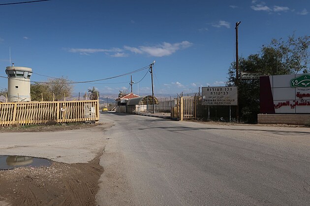 Oputn checkpoint na vstupu do Jericha z vchodn strany