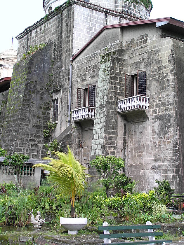 Klter sv. Augustina, Manila