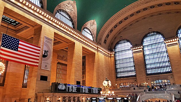 Grand Central Station a jeho hlavn vestibul je pkladem americk velkoleposti a rozmachu potku 20. stolet. Kdy jste sem pijeli, vdli jste, e jste v hlavnm mst svta.