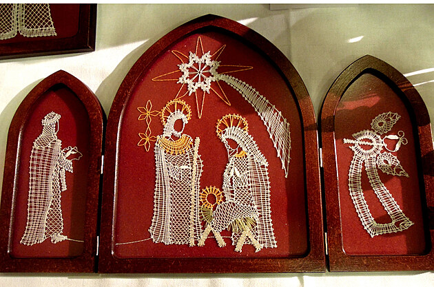 Z pali�kovan� krajky