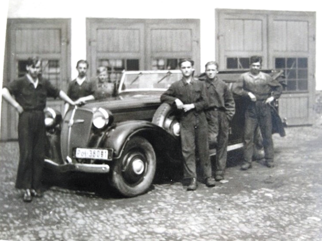 autodlna Tomnek na Dukelsk ulici rok 1925