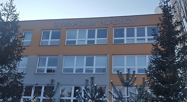 Gymnzium Hladnov