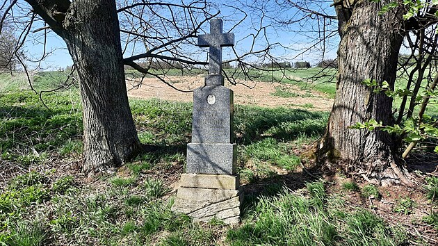 K�� osmat�icetilet�mu, Kn�sk� (582 51)