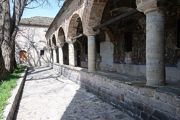 Kostel sv. Nicolase dokon�en� v roce 1726