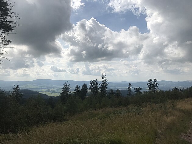 A to je ta krsn zem, zem sudetsk, domov mj.