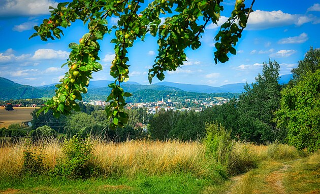 Krajina, kterou naši německy hovořící předci za staletí tvrdé práce vyrvali nelítostné přírodě.