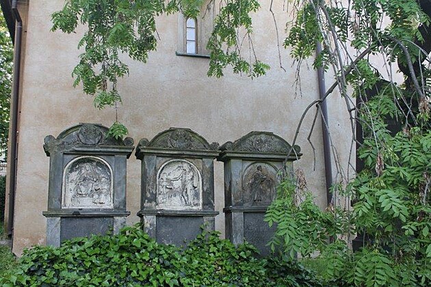 N�hrobky rodiny prof. Bu�ka