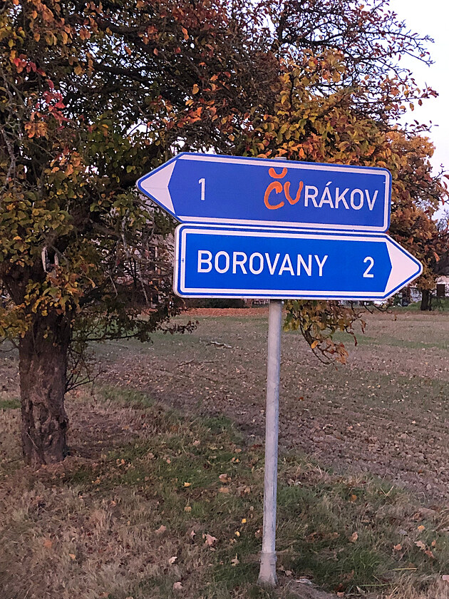 Z mal� v�sky ...dv�ma st�iky ...Penisov!