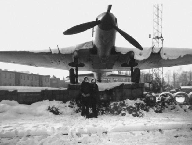 Rok 1969 a pobl pomnku se stav gare pro tnsk divadlo