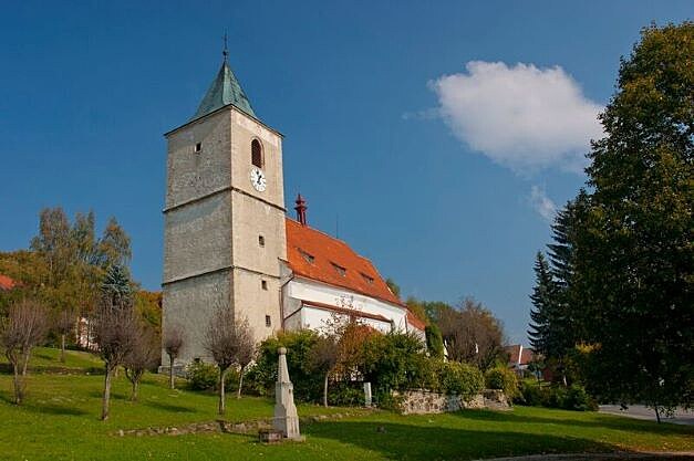 Kostel sv. Markty ze 13. stolet