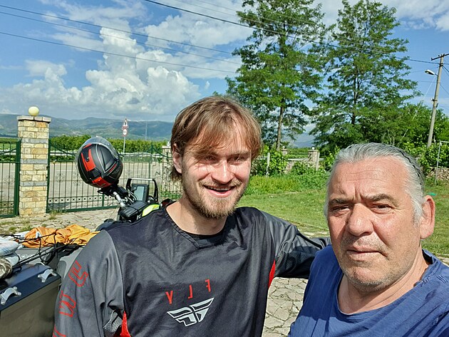 Rozlukov selfie s Vasylem, pobl korce, Albnie