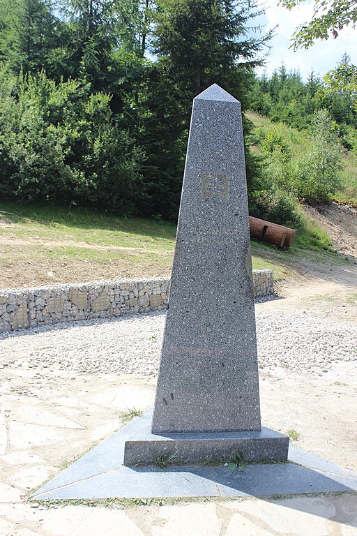 Slovensk obelisk.