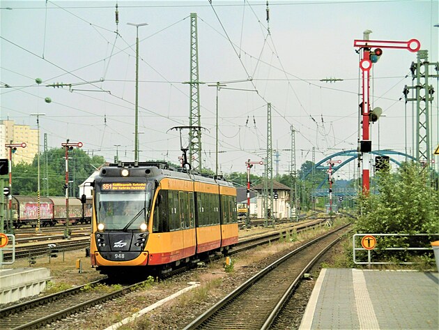Stanice Wrth (Rhein), regionln vlak Germersheim - Karlsruhe