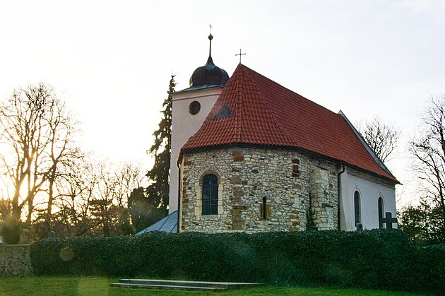 Lev Hradec - kostel sv. Klimenta, nejstar kesansk kostel v echch.