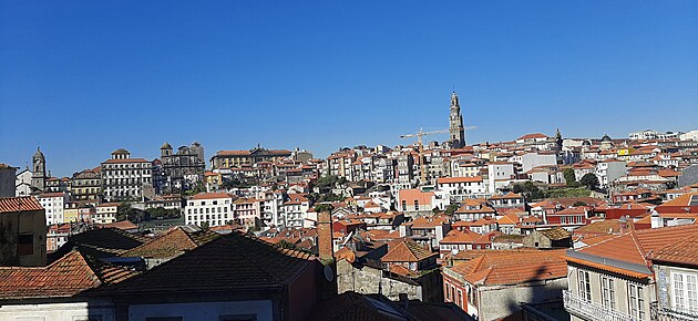 Pohled od S do Porto k Vi klerik