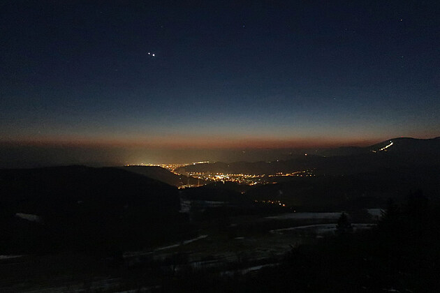 Konjunkce Venu�e a Jupiteru nad Trutnovem
