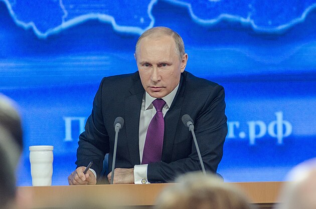 Prezident Putin je člověkem, který uvrhl Rusko do ekonomických problémů. Čím déle povedou Rusové agresivní válku, tím déle se z toho bude ruská ekonomika vzpamatovávat.