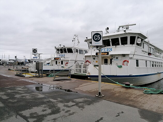 Terninl Saltholmen, lod mstsk dopravy smujc na ostrovy jsou pipraveny