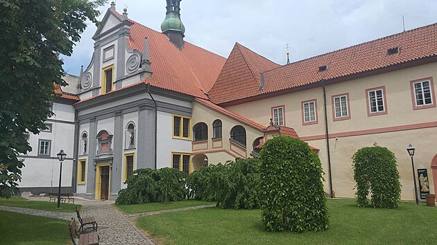 Minoritsk� kl�ter