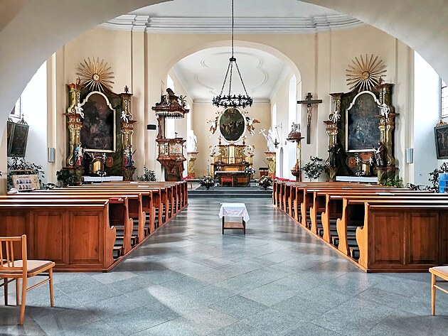 Interi�r kostela sv. Petra a Pavla