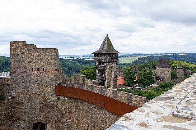 hrad Helf�t�n