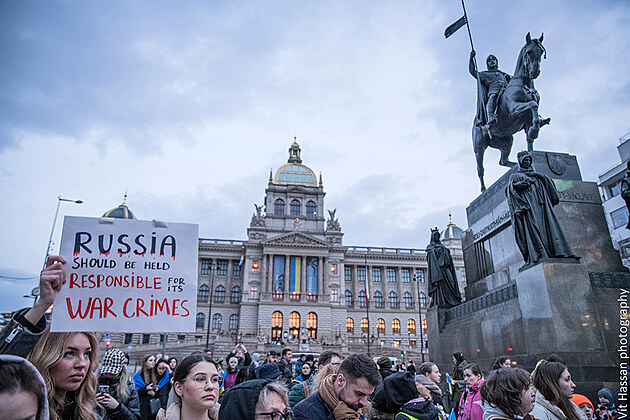 Demonstrace na podporu Ukrajiny, 24.nora 2023, Vclavsk nmst, Praha.