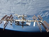 ISS neboli Insternational Space Station -  Mezinárodní vesmírná stanice.