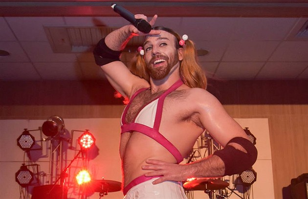 Ladybeard miluje metal. v Jeho reperto�ru jsou p�edev��m v tomto ��nru...