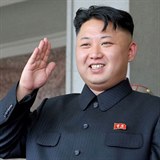Kim Čong Un se na oficiální fotografii usmívá. Naštvat ho je však velmi...