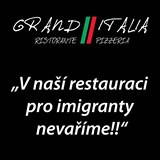 Restaurace Grand Italia je oteven rasistick a xenofobn. Navzdory tomu, e v...