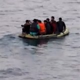 Plavidla, kter uprchlci pouvaj k peplut do Evropy jsou nestabiln a...